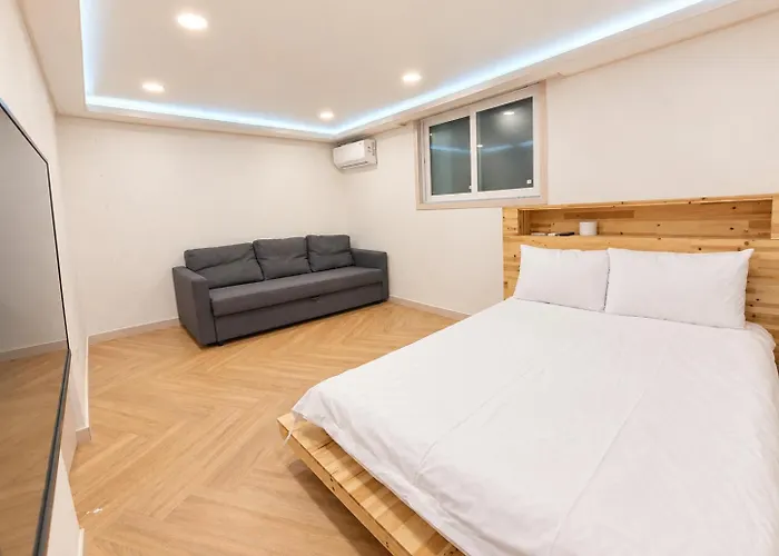 Gasthuis Dawoo House 1 In Hongdae